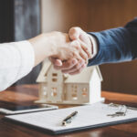 Real estate agent in Calabasas